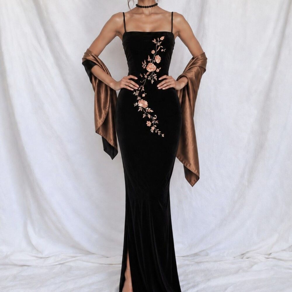 Vintage Black Velvet Knit Floral Embroidered Side Slit Maxi Bodycon Prom Dress S
